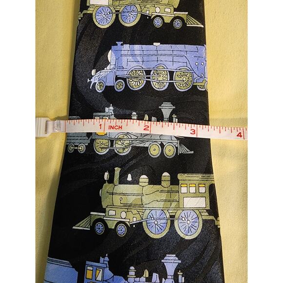 Fratello Mens Tie Trains Black 100%‎ Polyester - Picture 2 of 4